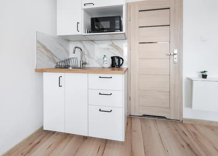 Park Grabiszynski Standard By Bookinghost Wroclaw